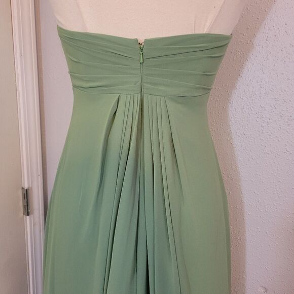 Bill levkoff gown   - Picture 4 of 11